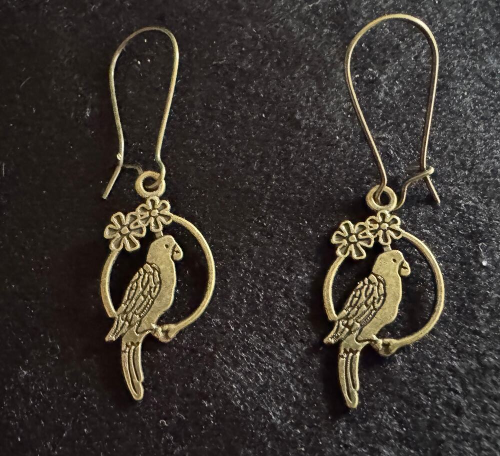 New Antiqued Bronze Parrot Bird Dangle Earrings Floral Drop  E192